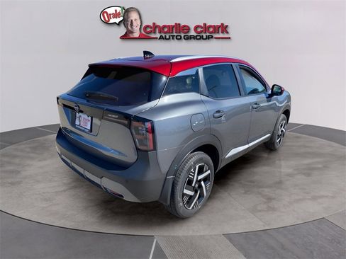 New 2026 Nissan Kicks SV image 6