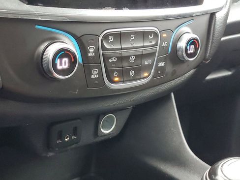 Used 2018 Chevrolet Traverse LS image 24