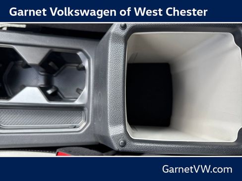 New 2026 Volkswagen Taos SE AWD/4WD image 14