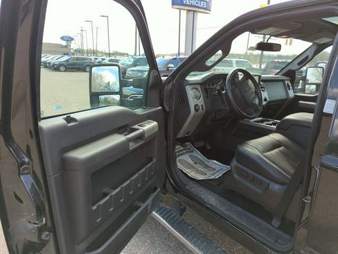 Used 2016 Ford F350 Lariat w/ Lariat Ultimate Package AWD/4WD image 9