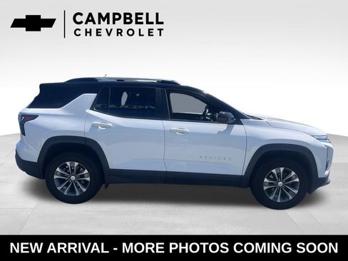 Used 2025 Chevrolet Equinox LT w/ Convenience Package II AWD/4WD image 6