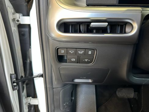 New 2026 Hyundai Ioniq 9 Limited AWD/4WD image 16