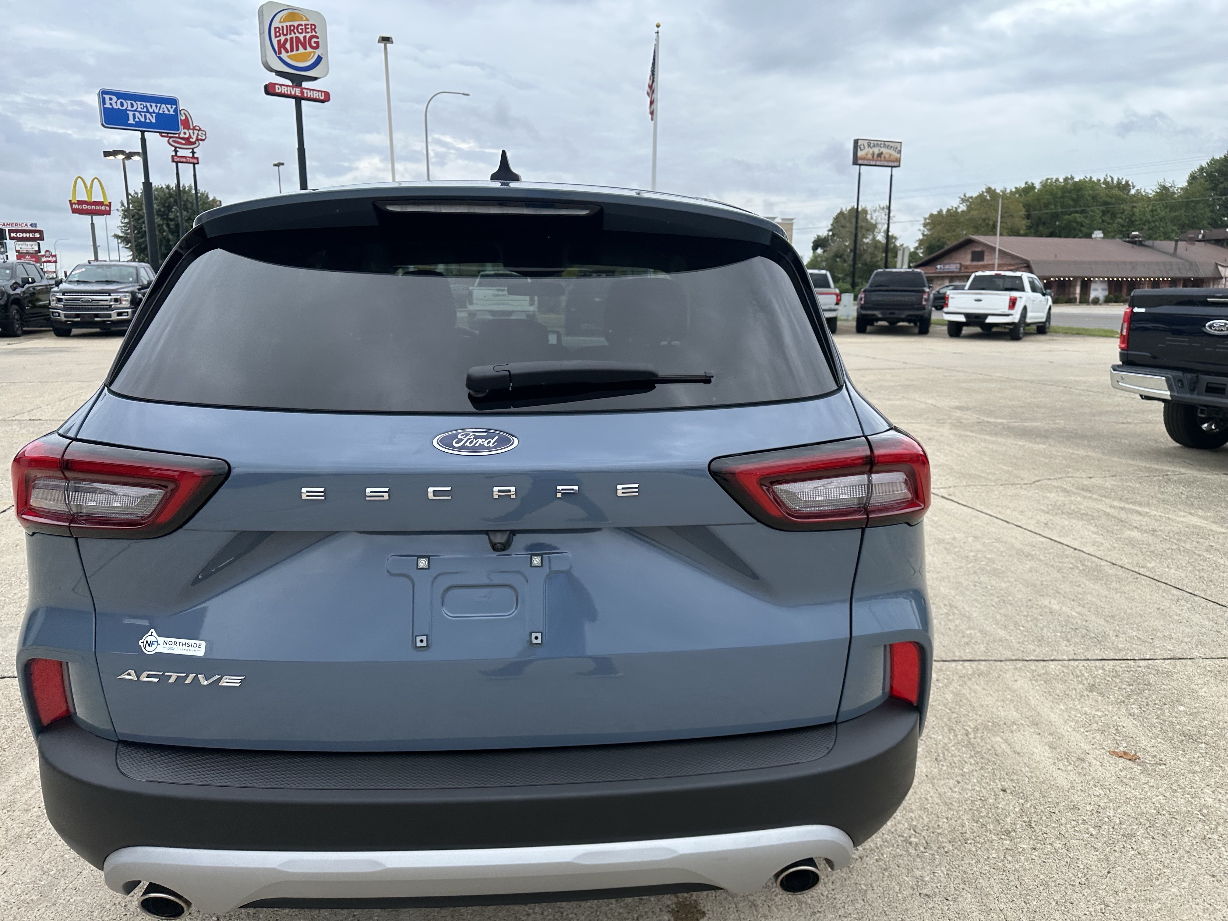 Used 2024 Ford Escape Active FWD image 4