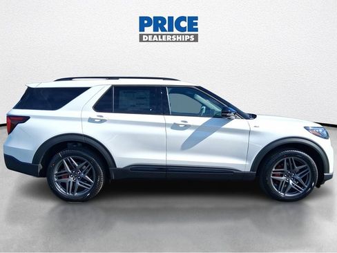 New 2026 Ford Explorer ST-Line AWD/4WD image 11