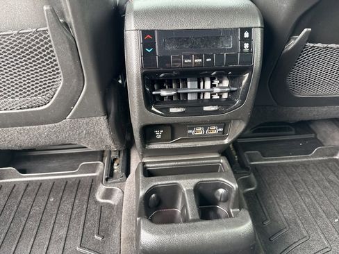 Certified 2021 Jeep Grand Cherokee L Laredo AWD/4WD image 21