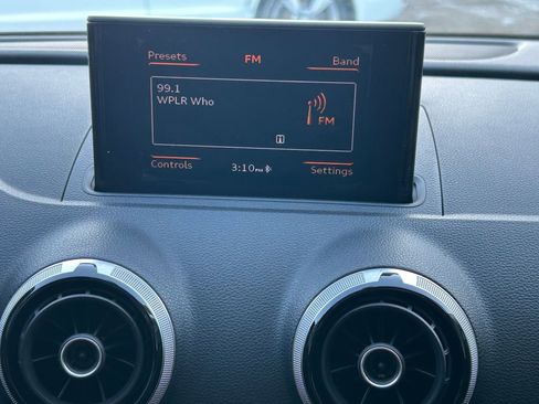 Used 2015 Audi A3 TDI Premium Plus image 28