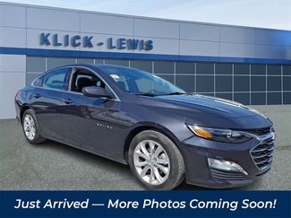 Used 2023 Chevrolet Malibu LT image 1