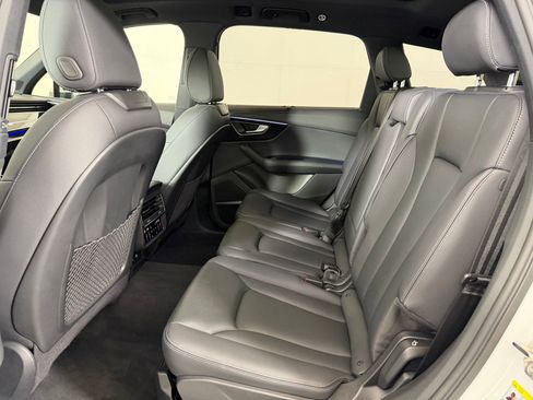 Certified 2025 Audi Q7 3.0T Premium Plus w/ Premium Plus Package AWD/4WD image 15