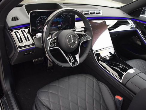 New 2026 Mercedes-Benz S 500 4MATIC image 19
