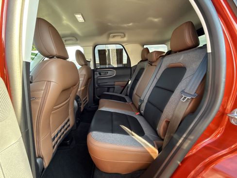 Used 2024 Ford Bronco Sport Outer Banks w/ Tech Package image 24