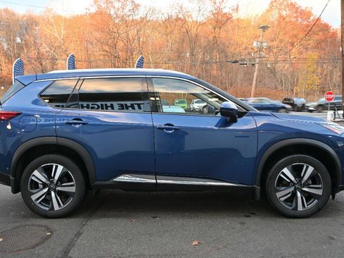 Used 2023 Nissan Rogue Platinum w/ Platinum Premium Package image 10