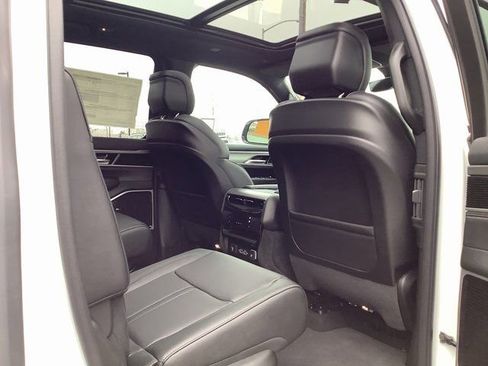 New 2026 Jeep Grand Wagoneer Limited image 41