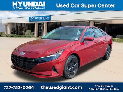 Certified 2023 Hyundai Elantra SEL w/ Preferred Accessory Package