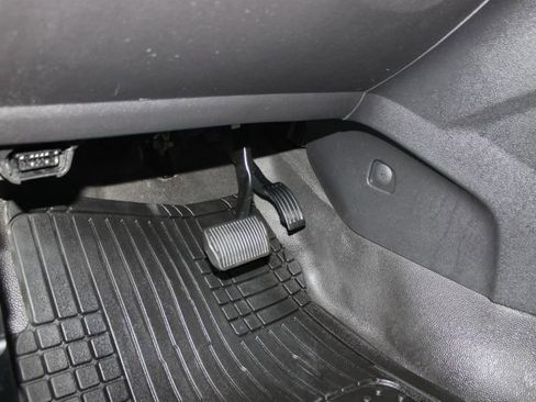 Used 2017 Ford Transit Connect XL image 7