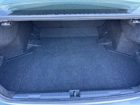 Used 2023 Subaru Legacy Premium image 9