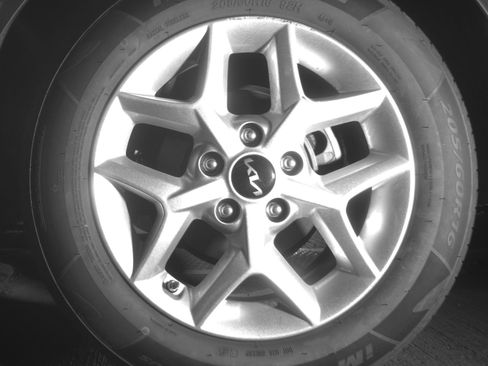 Used 2025 Kia Soul LX w/ LX Technology Package image 21