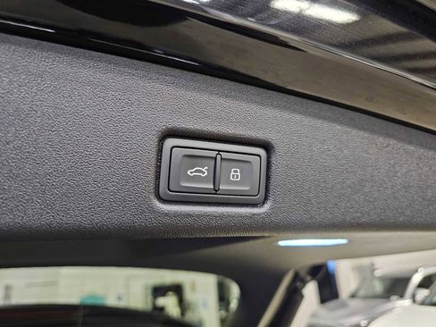 New 2025 Audi Q5 Prestige image 52