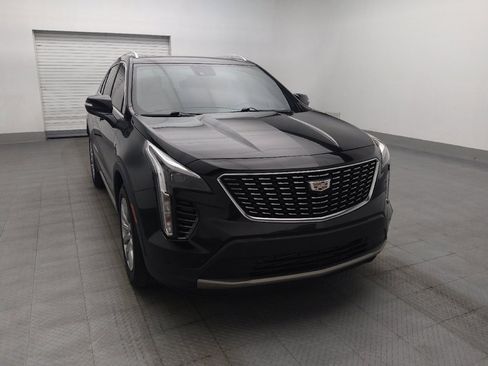 Used 2019 Cadillac XT4 Premium Luxury w/ Enhanced Visibility Package FWD image 13