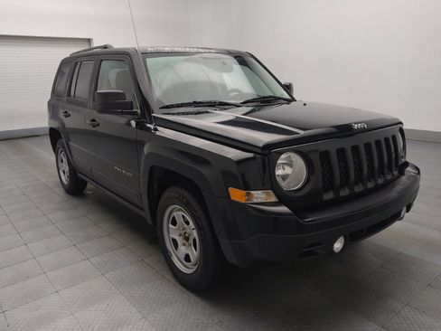 Used 2017 Jeep Patriot Sport w/ Power Value Group image 13