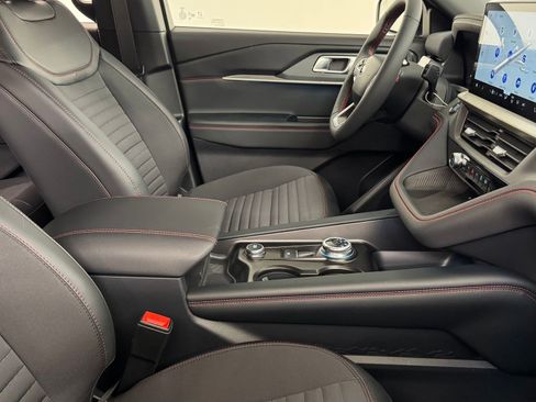 New 2026 Ford Explorer ST-Line w/ Premium Package image 40