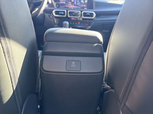 New 2026 Nissan Sentra SR w/ SR Premium Package image 17