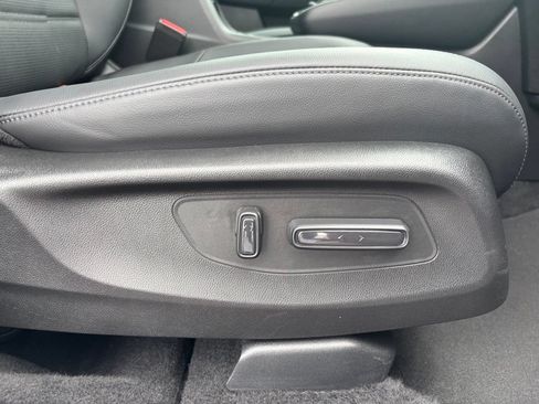 Used 2023 Honda CR-V EX-L image 22