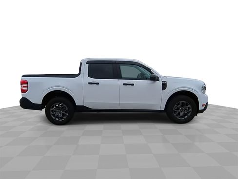 Used 2023 Ford Maverick XLT image 9