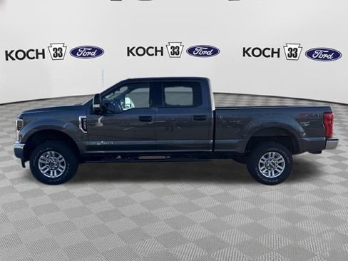 Used 2019 Ford F250 XLT w/ XLT Value Package image 4