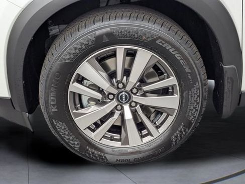 New 2026 Nissan Pathfinder SL AWD/4WD image 36