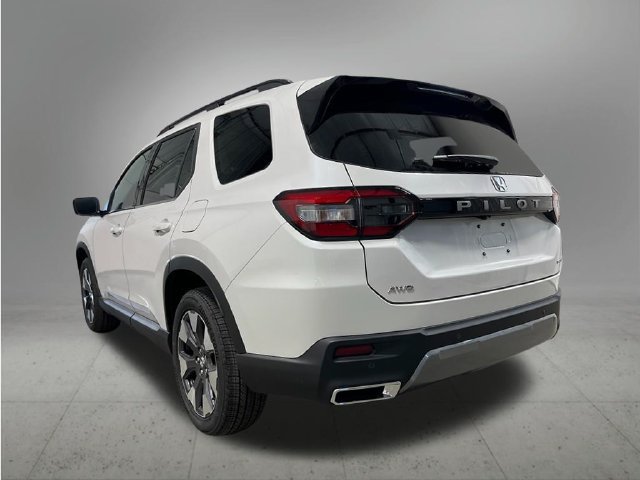 New 2026 Honda Pilot Elite image 3