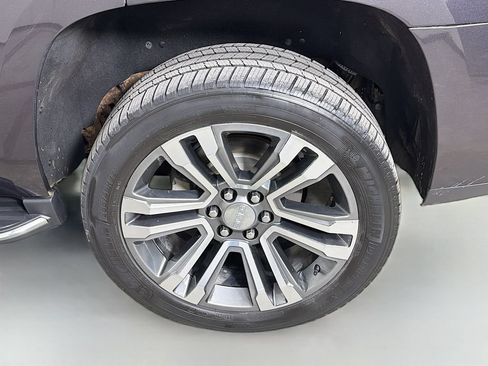 Used 2017 GMC Yukon Denali w/ Open Road Package AWD/4WD image 30
