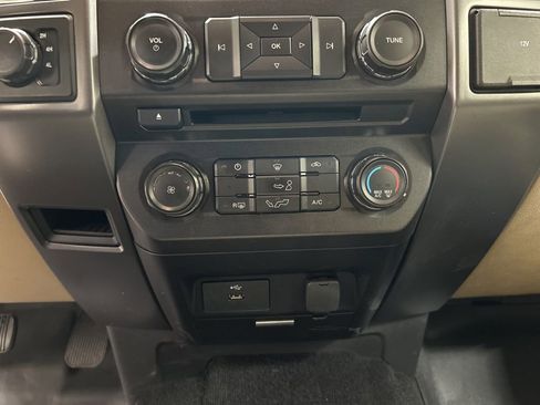 Used 2017 Ford F150 XLT w/ Equipment Group 301A Mid image 17