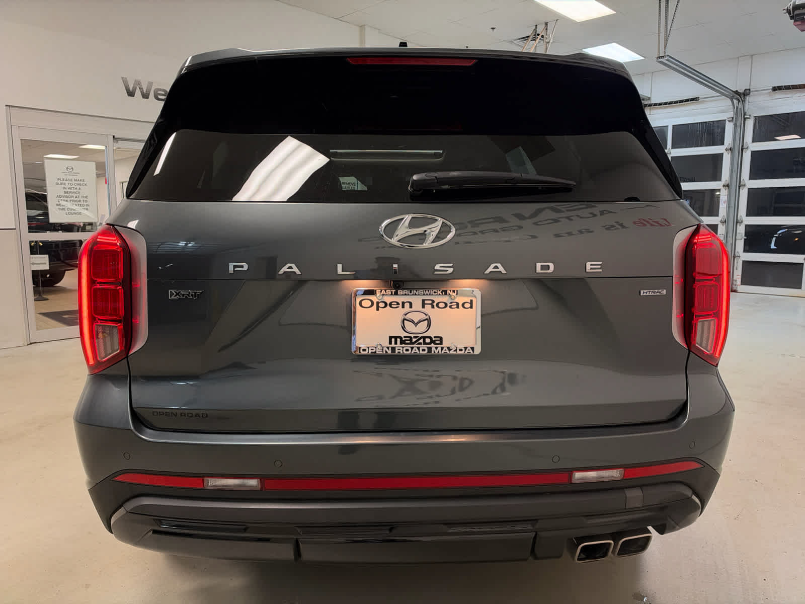 Used 2023 Hyundai Palisade XRT AWD/4WD image 5