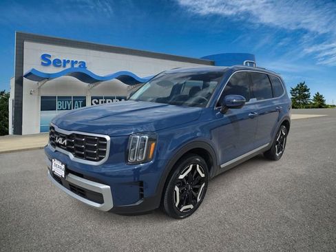 Used 2024 Kia Telluride S FWD image 1