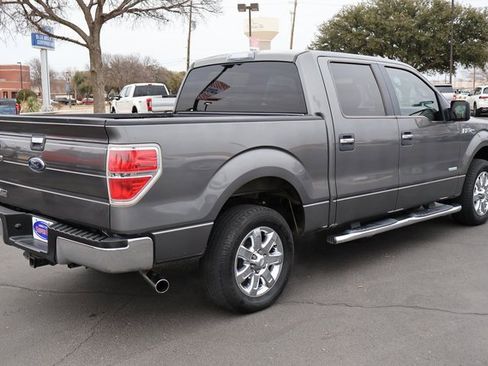 Used 2013 Ford F150 XLT w/ XLT Chrome Pkg image 11