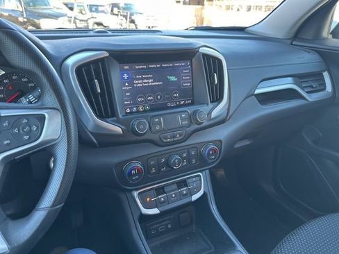 Certified 2022 GMC Terrain SLE w/ Driver Convenience Package image 12