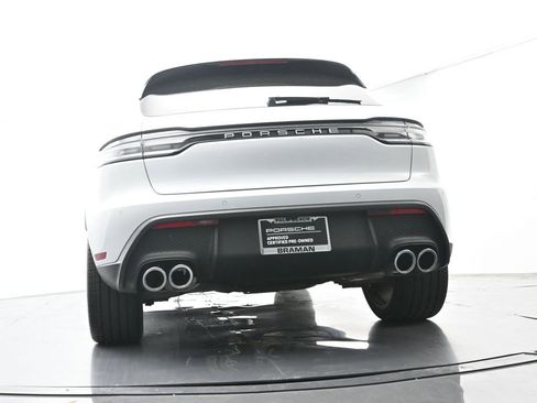 Certified 2025 Porsche Macan AWD/4WD image 50