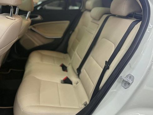 Used 2015 Mercedes-Benz GLA 250 4MATIC image 19