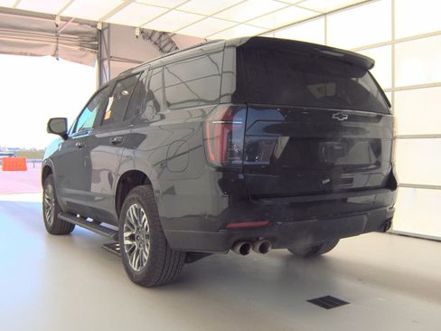 Used 2025 Chevrolet Tahoe Z71 AWD/4WD image 6