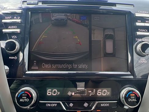 Used 2022 Nissan Murano SL w/ Cargo Package image 21