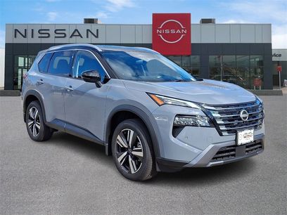 New 2025 Nissan Rogue SL w/ Tech Package