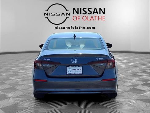 Used 2025 Honda Civic LX image 25