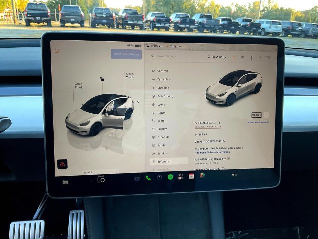 Used 2023 Tesla Model Y Performance AWD/4WD image 15