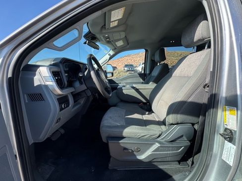 Used 2024 Ford F350 XLT image 9