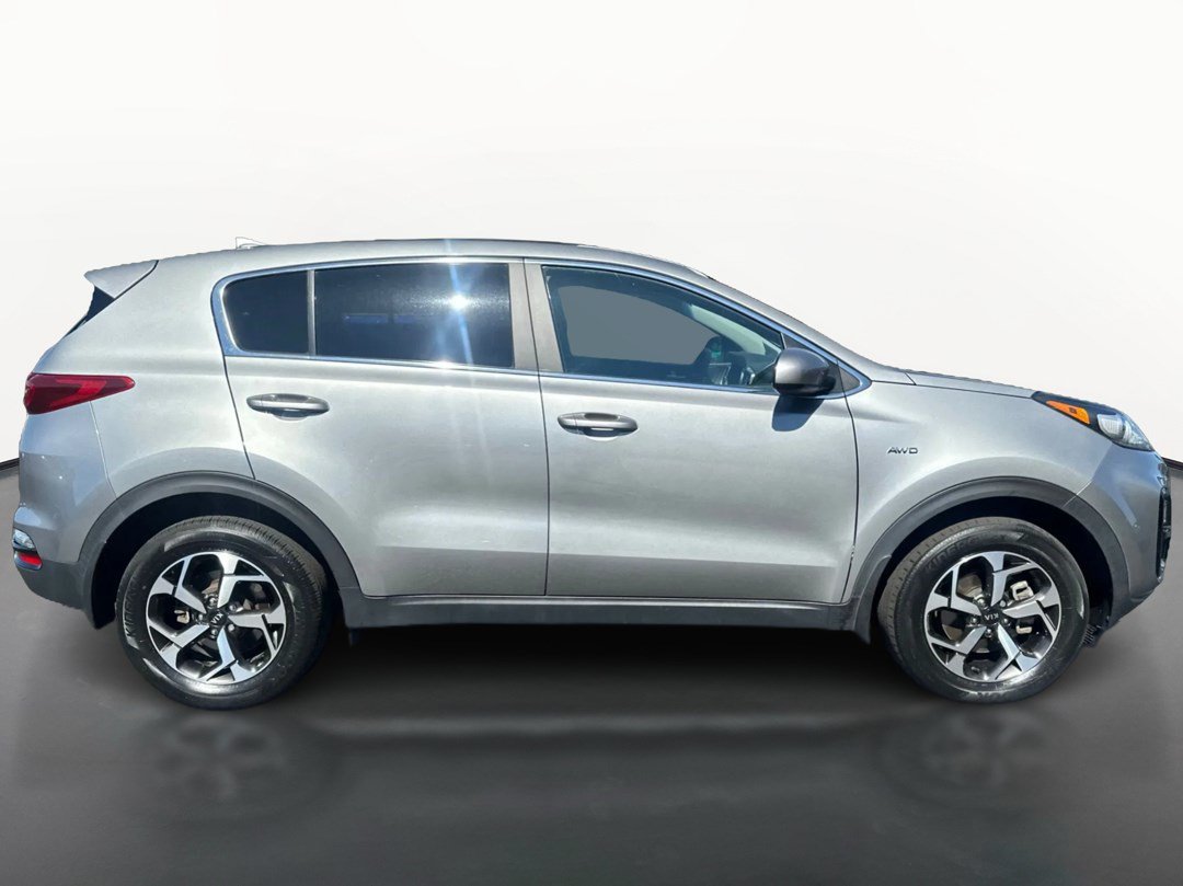 Used 2021 Kia Sportage LX AWD/4WD image 2