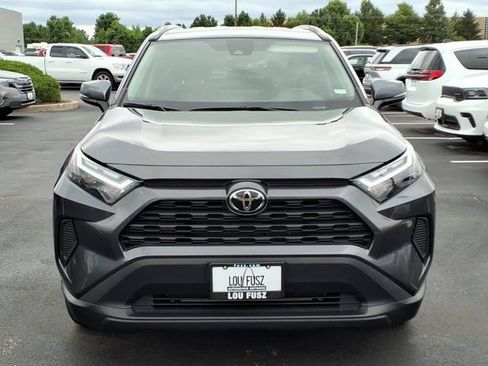 Used 2025 Toyota RAV4 XLE FWD image 32