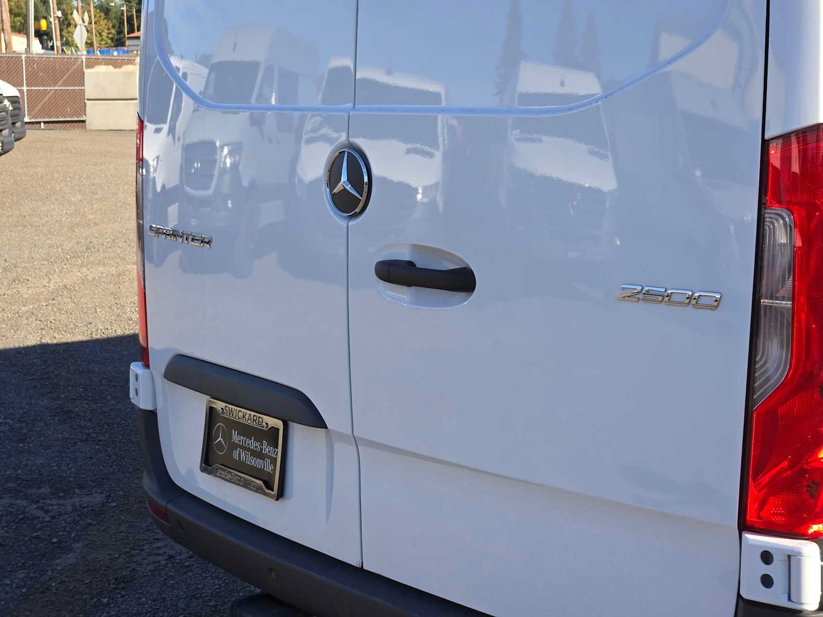 Used 2026 Mercedes-Benz Sprinter 2500 image 15