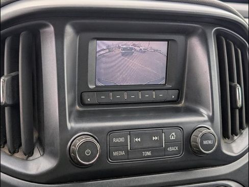 Used 2017 Chevrolet Colorado W/T w/ WT Convenience Package AWD/4WD image 8