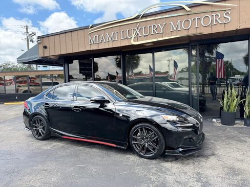 Used 2016 Lexus IS 200t w/ F Sport Package RWD image 2