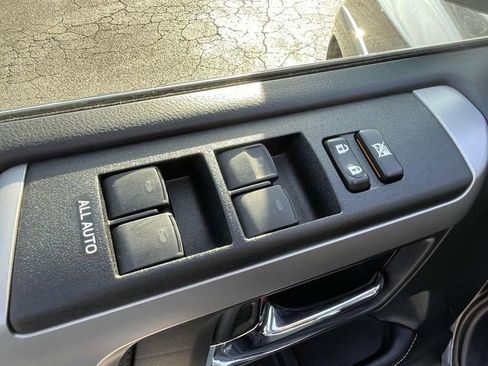 Used 2022 Toyota 4Runner Limited image 18